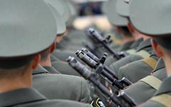 Нашей власти всех милей полиция и армия
