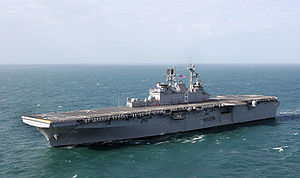 Корабль-вертолетоносец Makin Island. Фото с сайта wikipedia.org Корабль-вертолетоносец Makin Island. Фото с сайта wikipedia.org