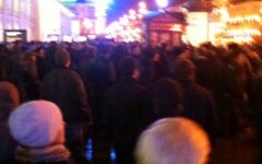 Акция протеста у Гостиного двора. Фото пользователя «Твиттер» @azhov Акция протеста у Гостиного двора. Фото пользователя «Твиттер» @azhov