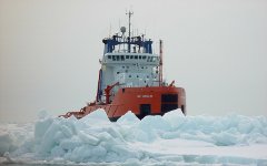 Буксир «Смит Сахалин» © фото с сайта femco.ru Буксир «Смит Сахалин» © фото с сайта femco.ru