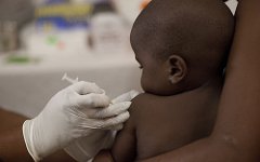 Ученые заявили о скором открытии вакцины от малярии Ученые заявили о скором открытии вакцины от малярии