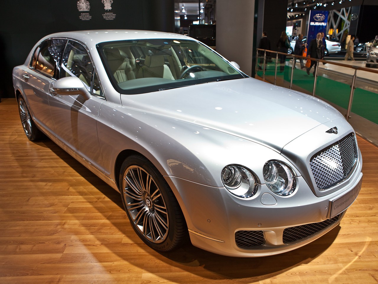 MMAC-2010. Фото 5. Bentley Continental Flying Spur