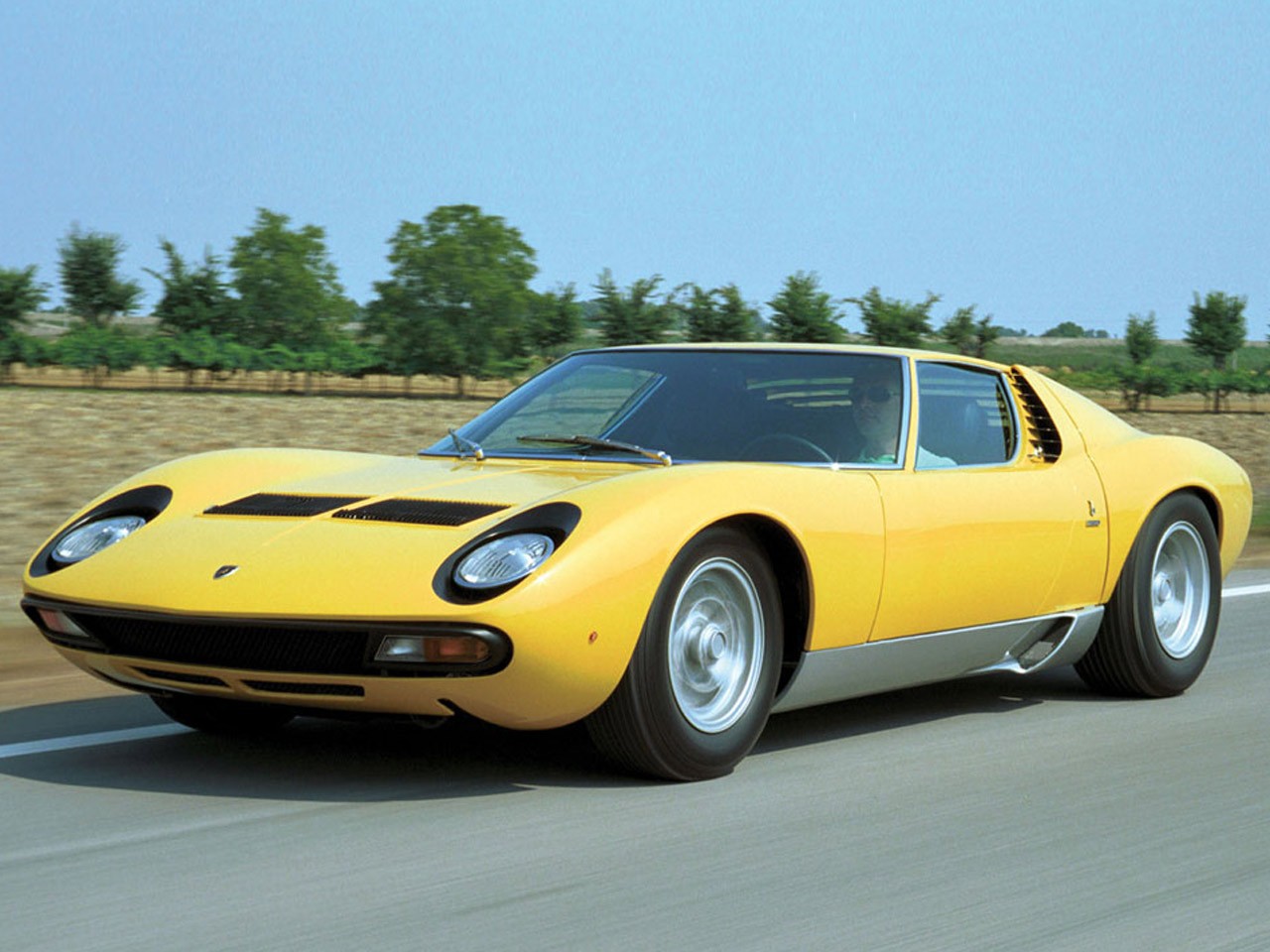 Lamborghini Miura (1966)