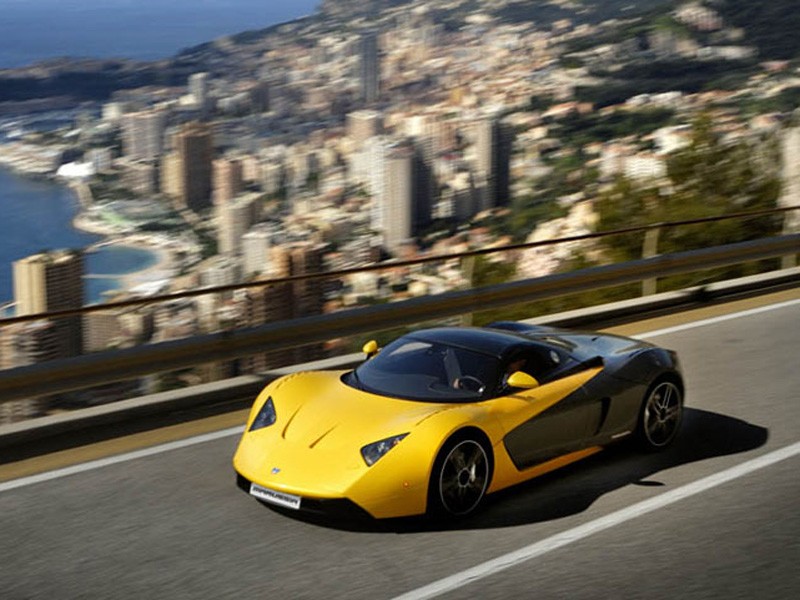 Marussia B1 на горной дороге