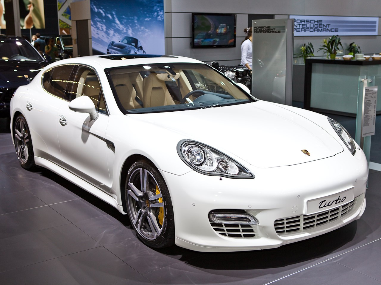 MMAC-2010 - часть II. Фото 78. Porsche Panamera Turbo