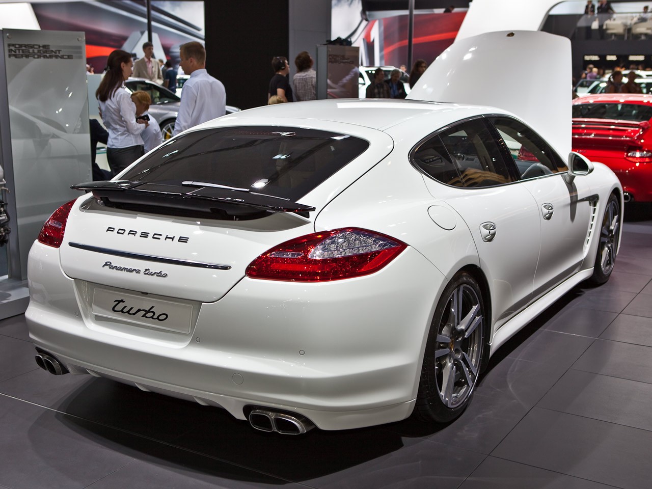 MMAC-2010. Фото 79. Porsche Panamera Turbo