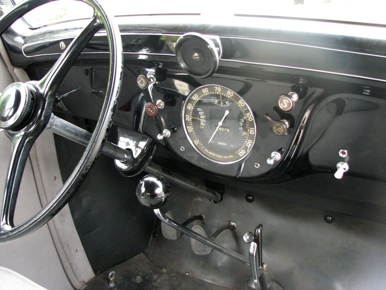 Peugeot 201 (1929)