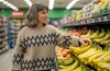 Россияне стали больше экономить в   магазинах