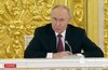 Путин поручил немедленно начать структурную перестройку экономики России