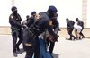 В Азербайджане задержали граждан России по подозрению в транзите наркотиков