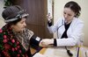 В России планируют повышать медицинскую грамотность пенсионеров