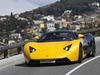 Marussia B1 на горной дороге, вид спереди