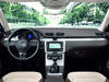 Volkswagen Passat (2011). Передняя панель