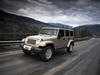 Jeep Wrangler перед-бок