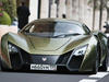 Marussia B2 в городе, вид спереди