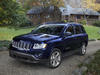 Jeep Compass (2011) за городом
