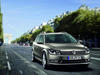 Volkswagen Passat (2011). Универсал, вид спереди
