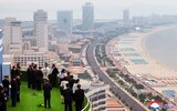 Первые туристы из России описали отдых на курорте в Северной Корее