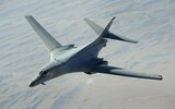 Трамп перед переговорами перебросил бомбардировщики к границе с Россией