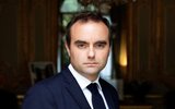 Премьер-министром Франции назначен министр обороны Себастьен Лекорню