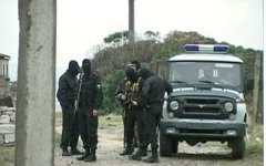 В Дагестане боевики ранили четырех полицейских