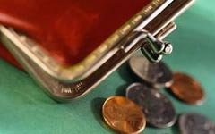 Власть не знает, где взять денег на пенсии
