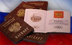 Медведев лишил соотечественников права на гражданство