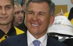 Рустам Минниханов