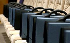 Население сокращается, а чиновники умножаются