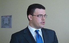 Денис Агашин