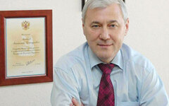 Анатолий Аксаков