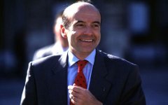Глава МИД Франции Ален Жюппе