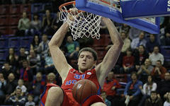 Виктор Хряпа, фото с сайта cskabasket.com