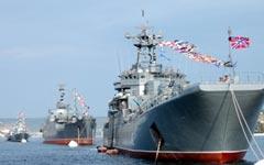 На Черноморский флот надвигается «оранжевое цунами»