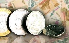 Рубль начал расти, но доверия к нему все меньше