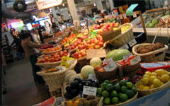 Гонка на продуктовом рынке. Фото с сайта ookaboo.com