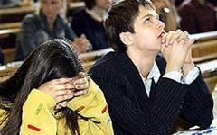 «Еще никогда на филфак не приходили такие тупые студенты»