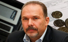Михаил Мень. Коллаж © KM.RU