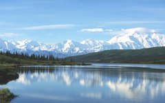 Типичный для Аляски пейзаж. Фото с сайта wikimedia.org