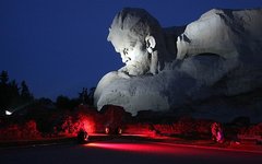 Монумент «Мужество». Фото пресс-службы официального сайта Республики Беларусь