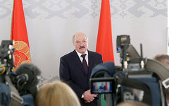 Александр Лукашенко на встрече с журналистами. Фото с сайта president.gov.by