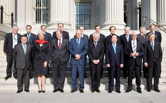 Министры финансов G7 (ближний ряд). Фото с сайта wikipedia.org