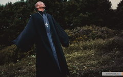 Кадр из фильма «Иерей-сан». Фото с сайта kinopoisk.ru