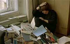 Кадр из фильма «Курьер». Фото с сайта kino-teatr.ru