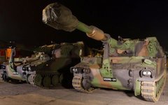 Самоходные гаубицы М109А5Oe. Фото bmpd/livejournal.com