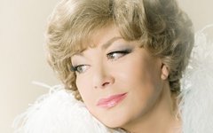 Эдита Пьеха/kinopoisk.ru