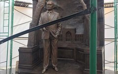Памятник