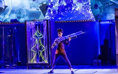 Лучшие новогодние шоу для детей оказались с уклоном в науку, магию и детектив