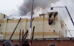 Стоп-кадр из видео пожара в Кемерове 