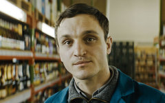 Кадр из фильма «Между рядами». Фото с сайта kino-teatr.ru